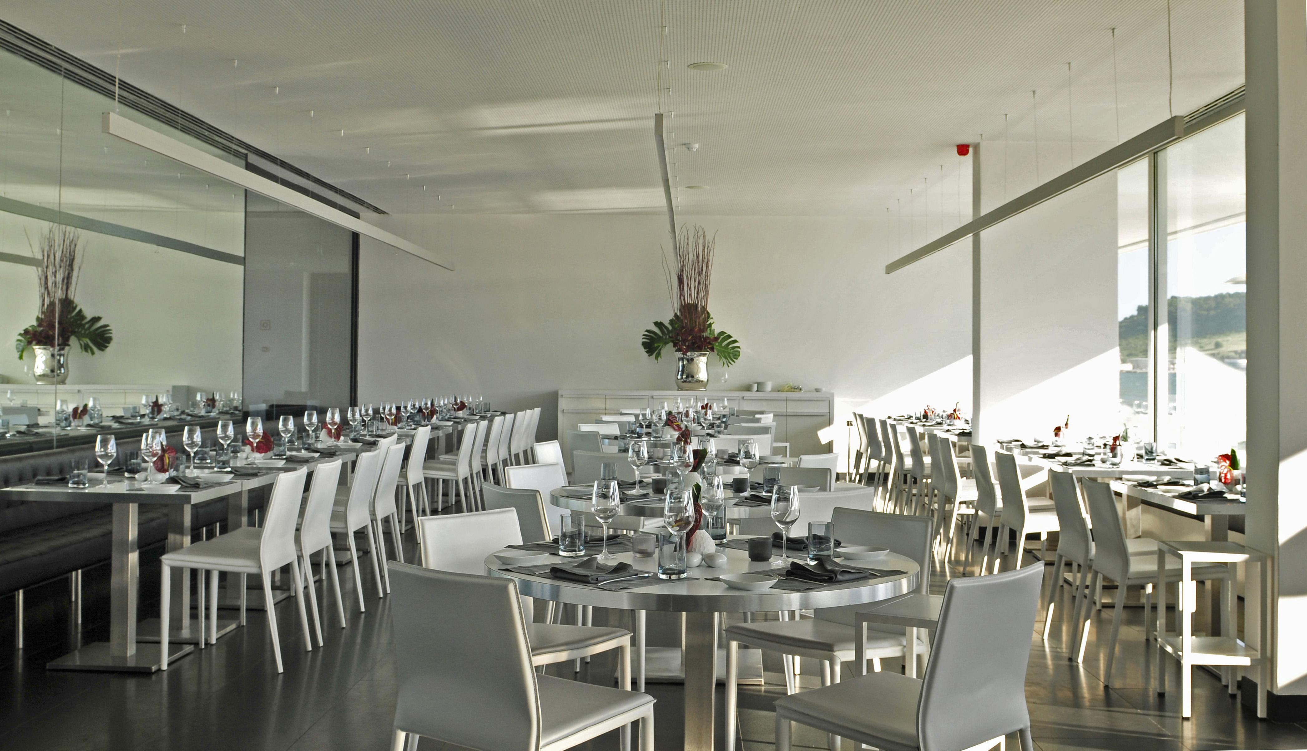 Altis Belem Hotel & Spa, A Member Of Design Hotels Lisbon Exterior photo Restaurant