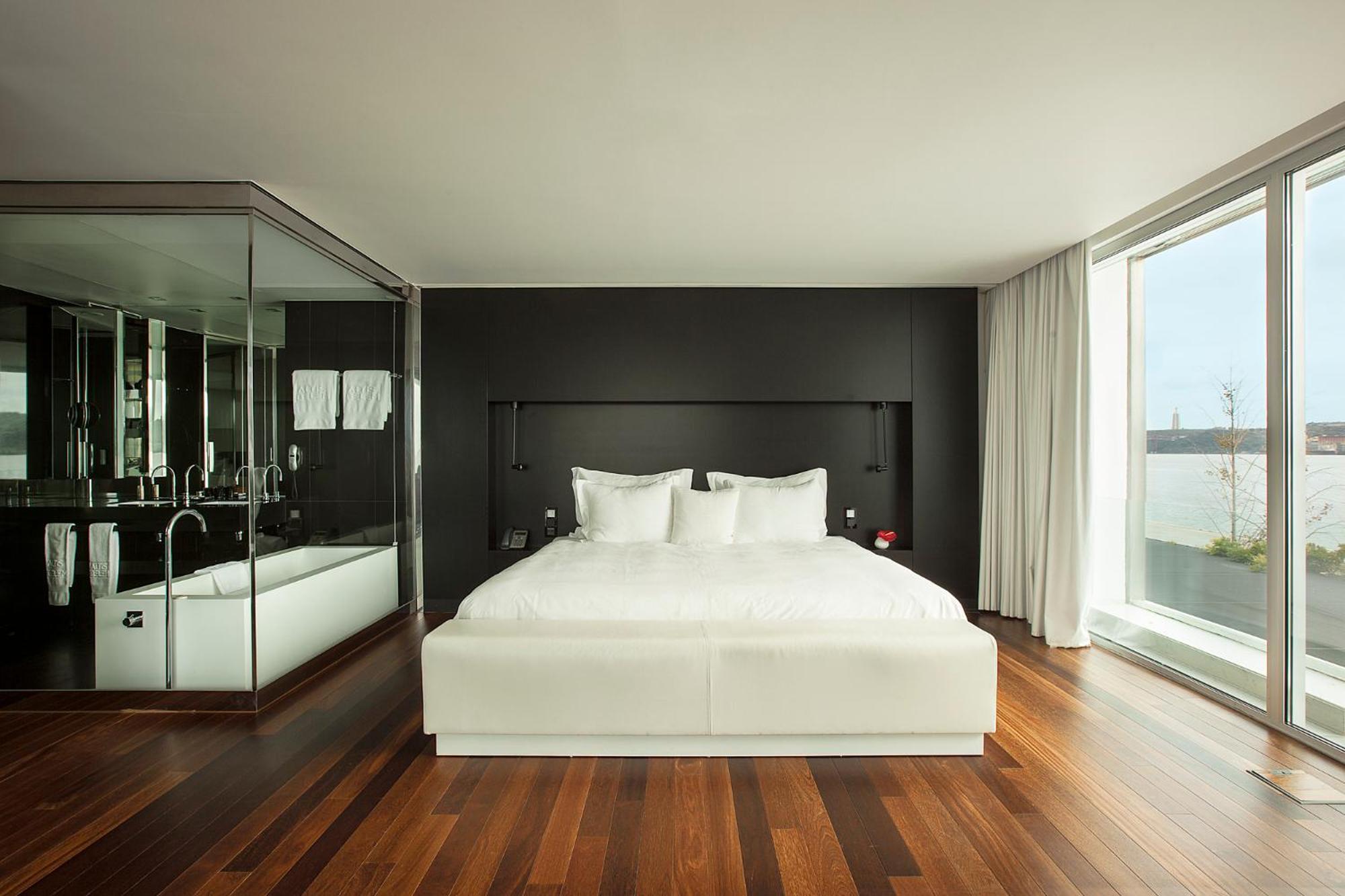 Altis Belem Hotel & Spa, A Member Of Design Hotels Lisbon Exterior photo
