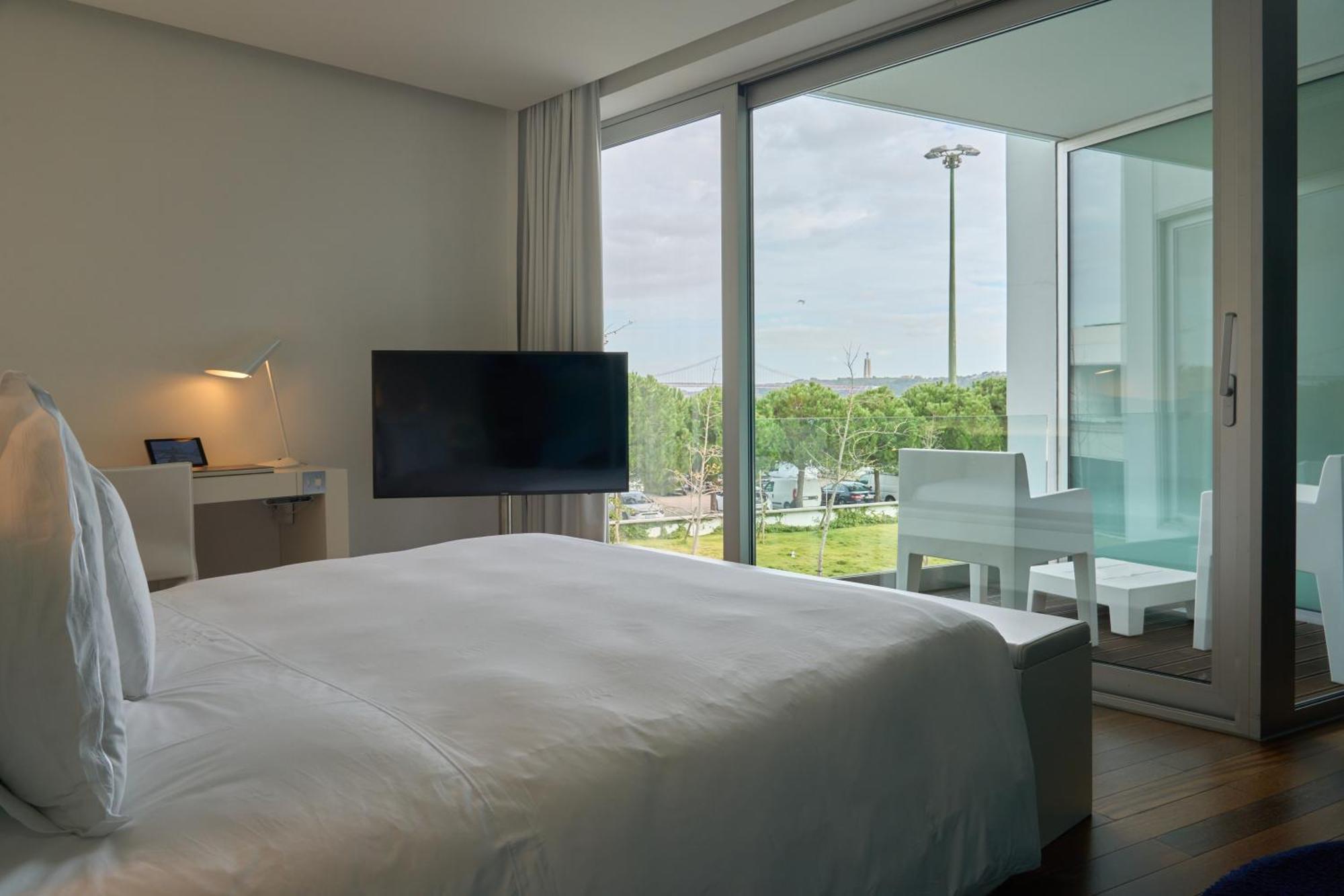 Altis Belem Hotel & Spa, A Member Of Design Hotels Lisbon Room photo